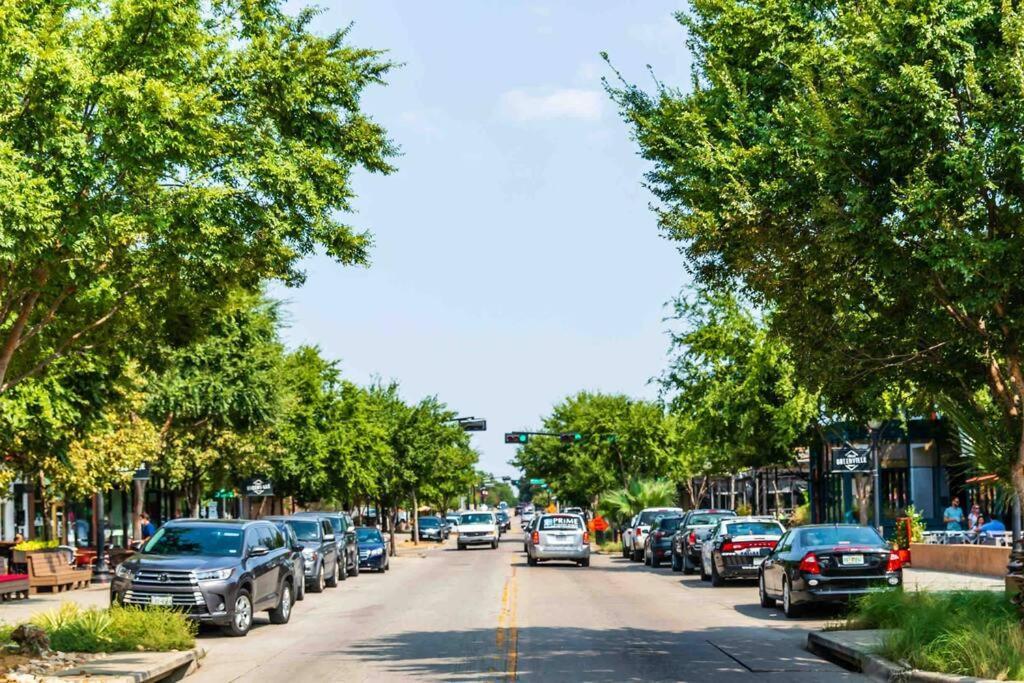 Beautiful Perfectly Located Luxury 2 Bed Townhome Dallas Exterior photo