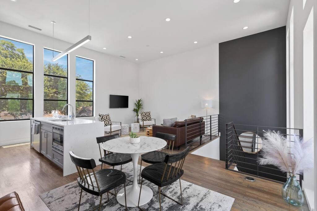 Beautiful Perfectly Located Luxury 2 Bed Townhome Dallas Exterior photo